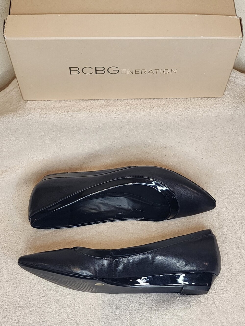 BCBGeneration Black Pointed Patent-Trim Flats - Picture 4 of 5